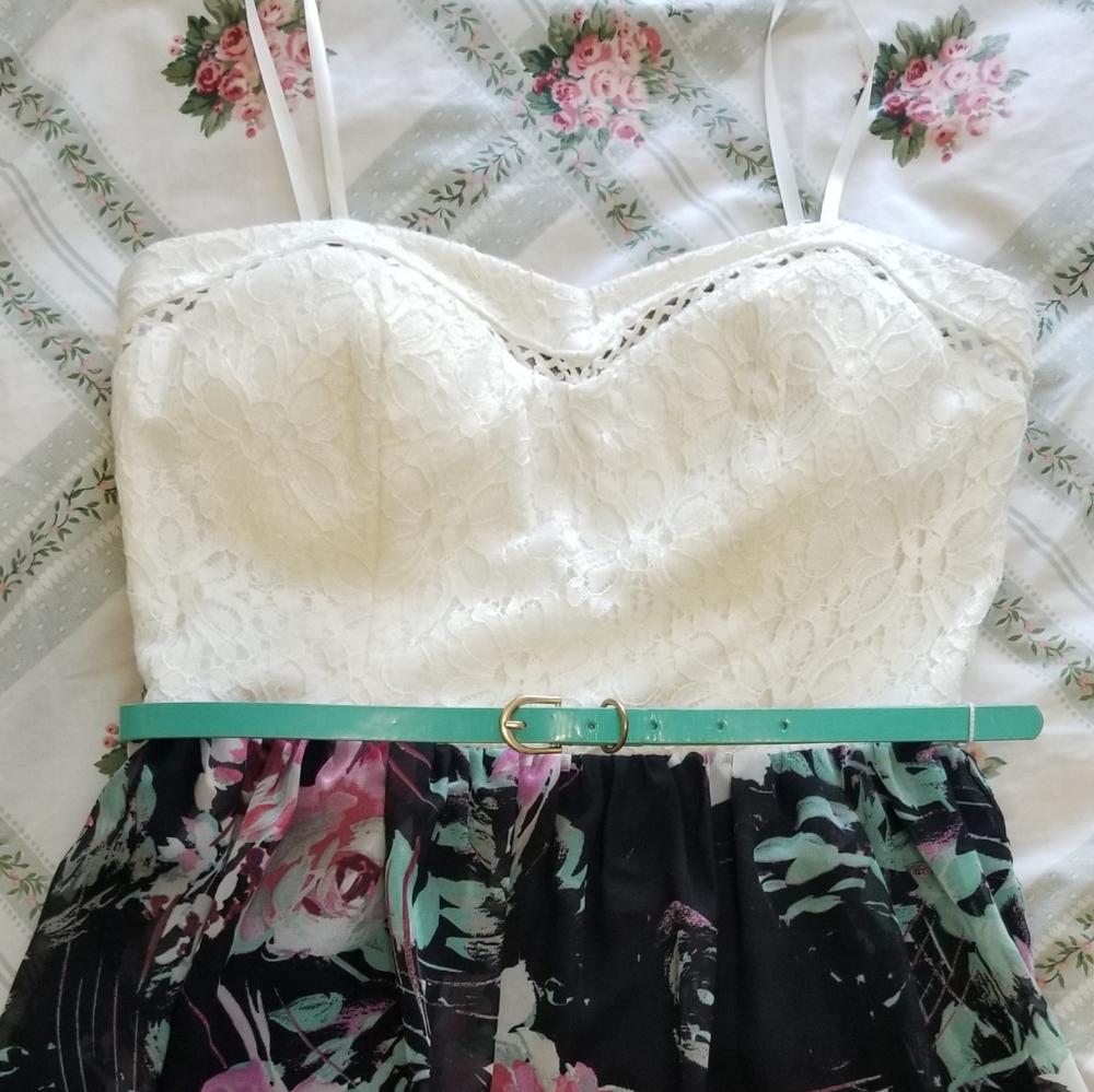 Casual Dress (City Triangles)